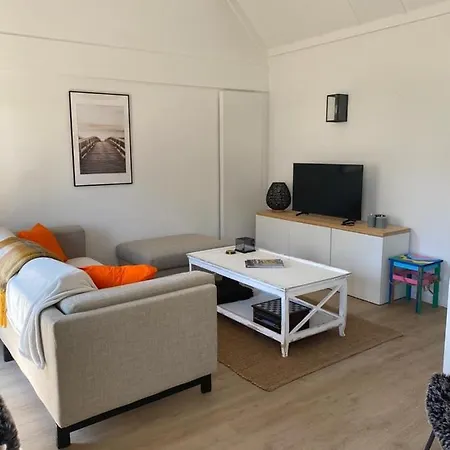 Cosy House In In *